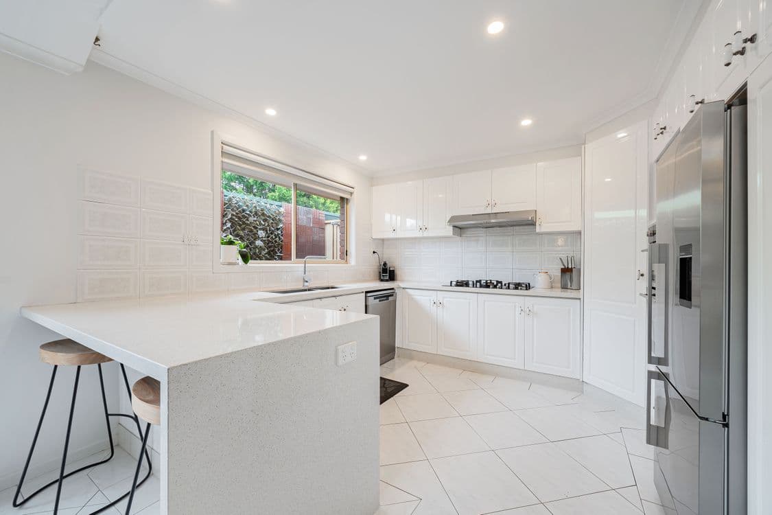 8 Morey Court, ROXBURGH PARK, VIC 3064, Roxburgh Park - Thumbnail 8