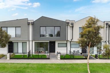 10 Attain Walk, ROXBURGH PARK, VIC 3064, Roxburgh Park - Image 1