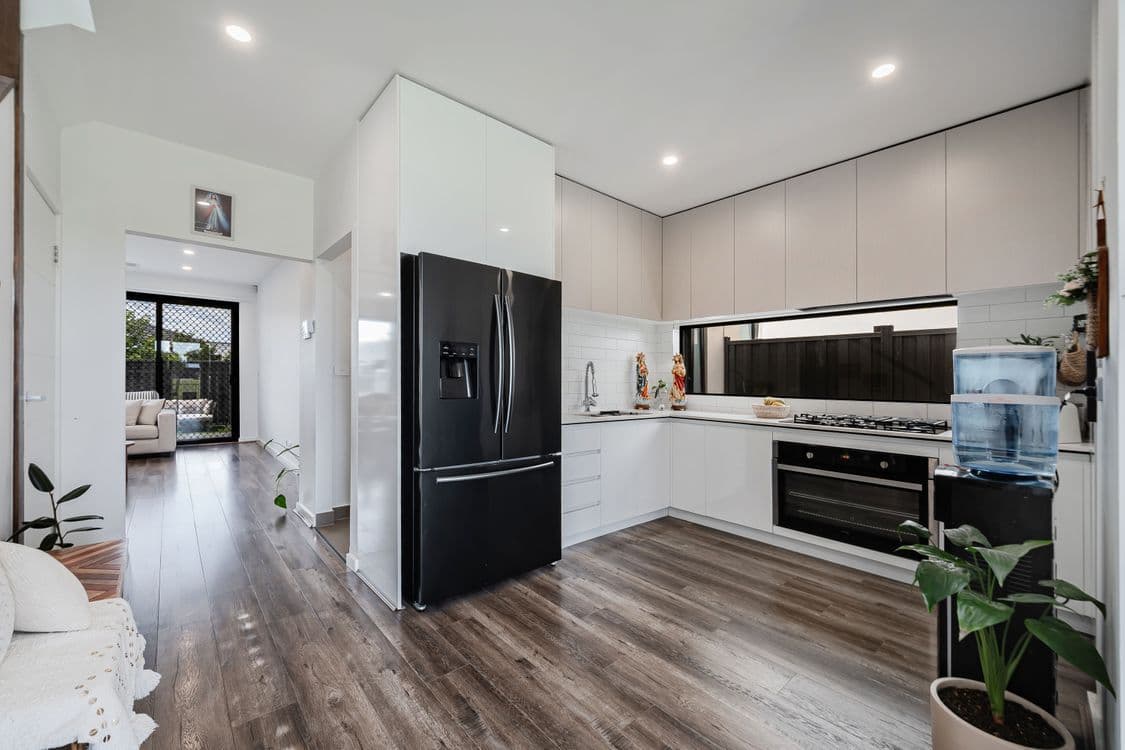 10 Attain Walk, ROXBURGH PARK, VIC 3064, Roxburgh Park - Thumbnail 5