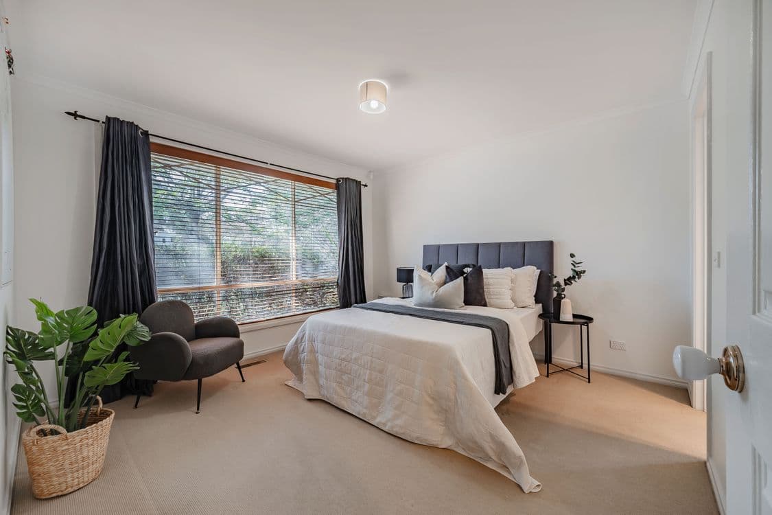 10 Purcell Crescent, ROXBURGH PARK, VIC 3064, Roxburgh Park - Thumbnail 6