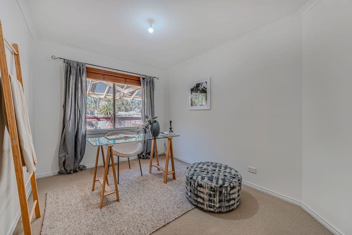 10 Purcell Crescent, ROXBURGH PARK, VIC 3064, Roxburgh Park - Thumbnail 8
