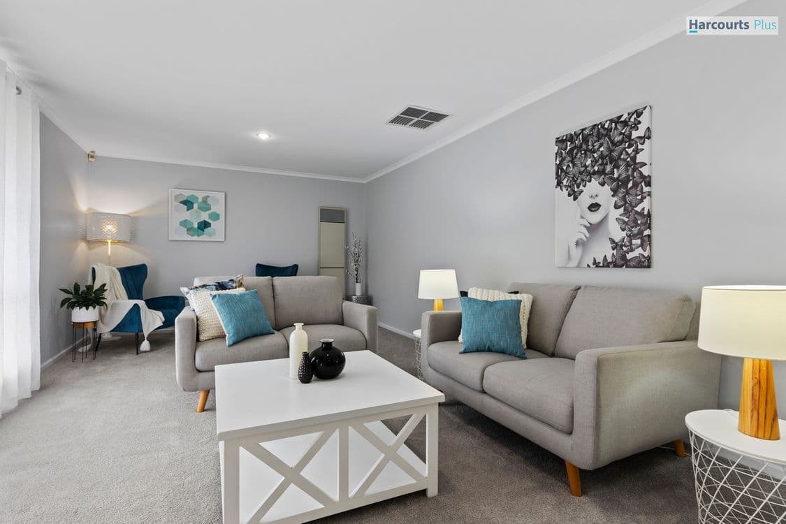 10 Glenway Road, HALLETT COVE, SA 5158, Hallett Cove - Thumbnail 2