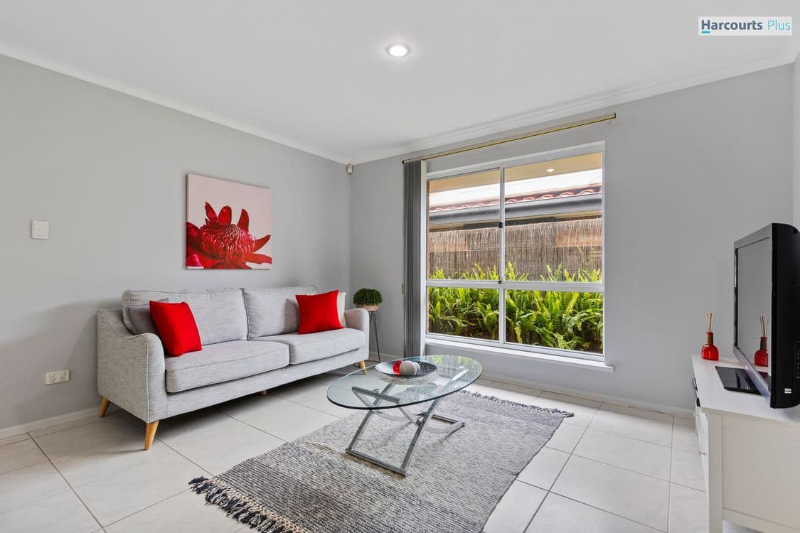 10 Glenway Road, HALLETT COVE, SA 5158, Hallett Cove - Thumbnail 5