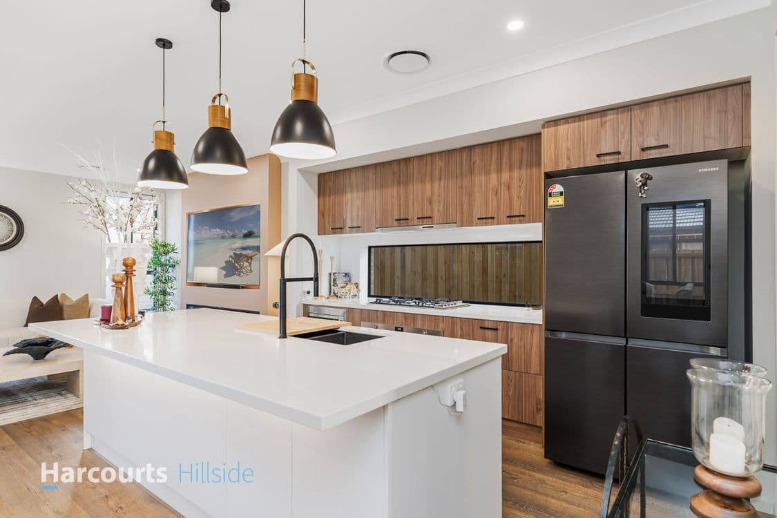 34 Gulgong Crescent, ROUSE HILL, NSW 2155, Rouse Hill - Thumbnail 4