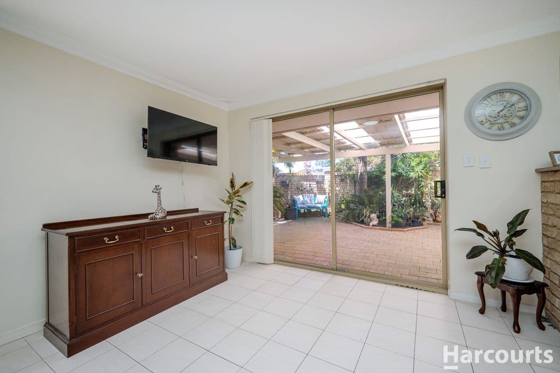 2 Ballantrae Court, KINGSLEY, WA 6026, Kingsley - Thumbnail 8