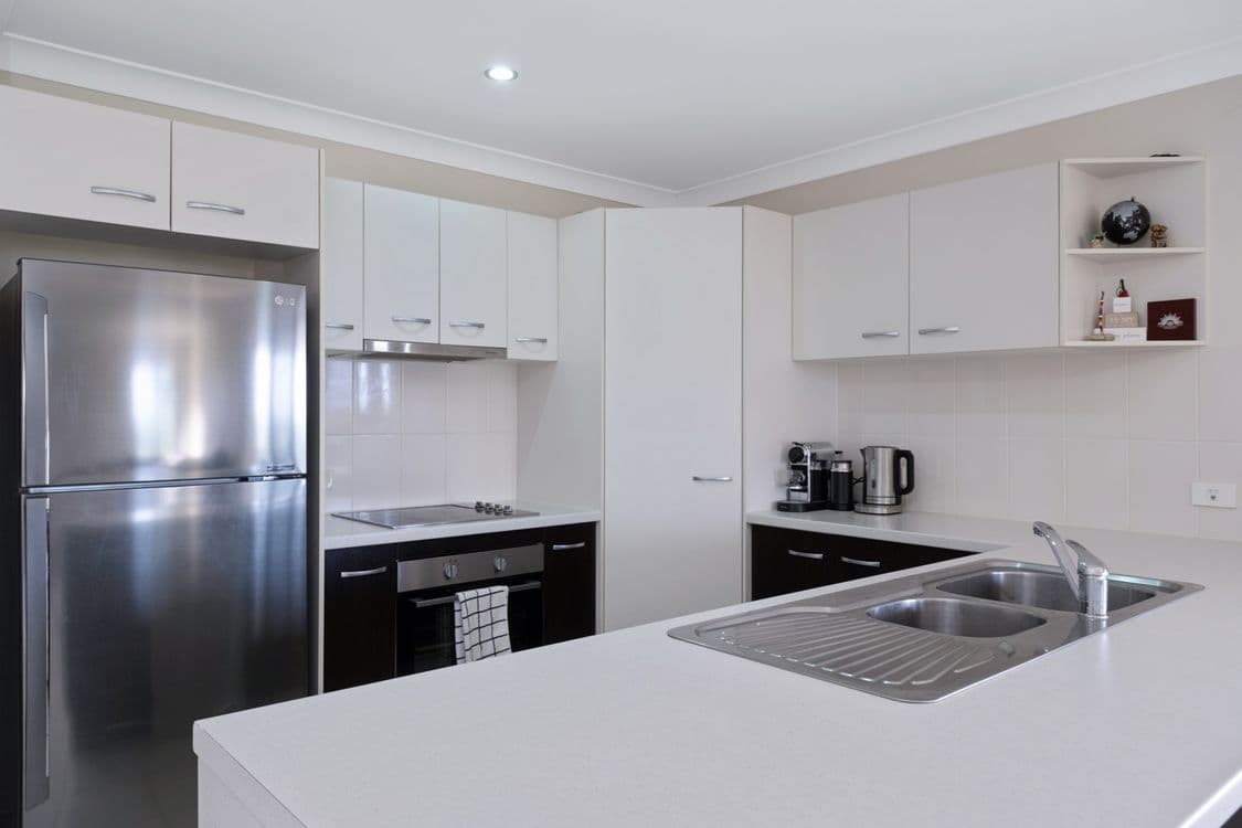 6 Leichhardt Drive, GRACEMERE, QLD 4702, Gracemere - Thumbnail 2