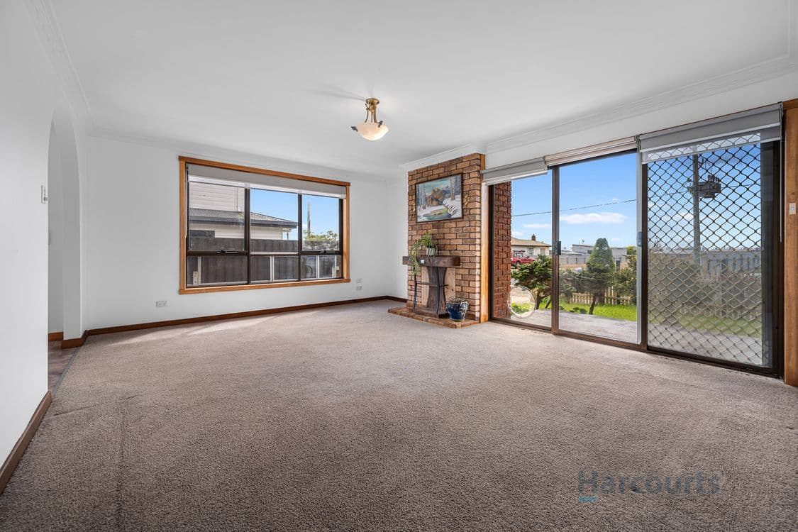 18 Overall Street, SULPHUR CREEK, TAS 7316, Sulphur Creek - Thumbnail 6