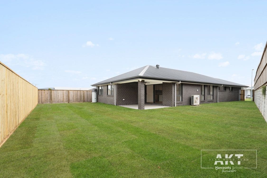 4 Petermann Circuit, YARRABILBA, QLD 4207, Yarrabilba - Thumbnail 3