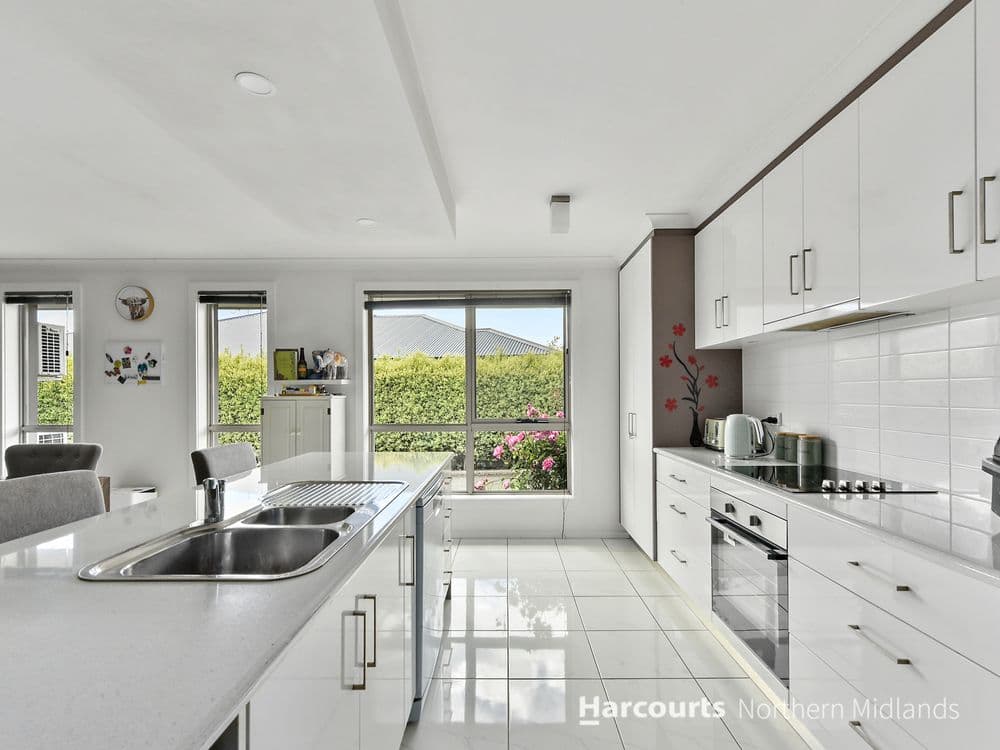 9 Country Field Court, LONGFORD, TAS 7301, Longford - Thumbnail 3