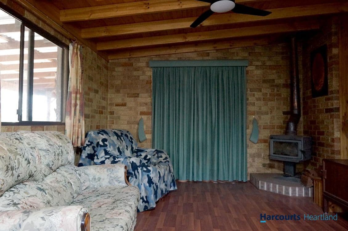 16 Doherty Court (Kangaroo Gully)Bridgetown, BRIDGETOWN, WA 6255, Kangaroo Gully - Thumbnail 5