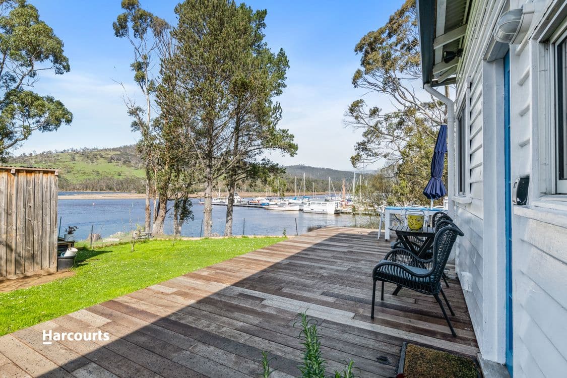 4 Britcliffes Lane, PORT HUON, TAS 7116, Port Huon - Thumbnail 2