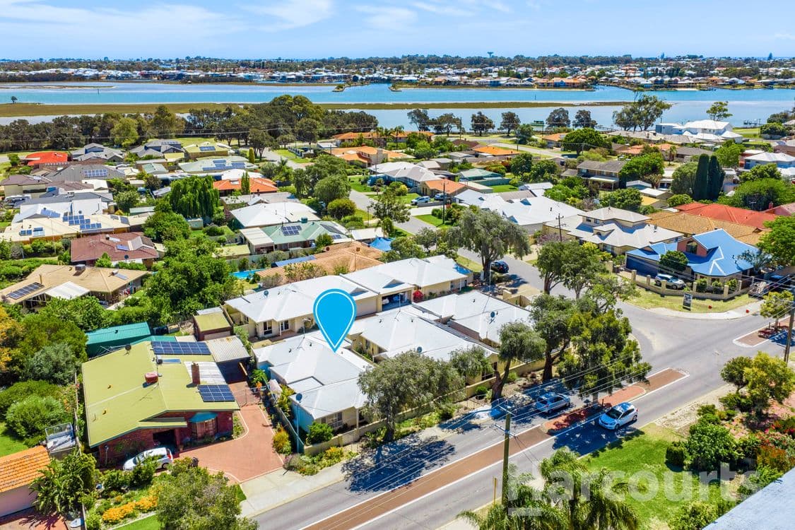 1/19 Mckerracher Street, DUDLEY PARK, WA 6210, Dudley Park - Thumbnail 3