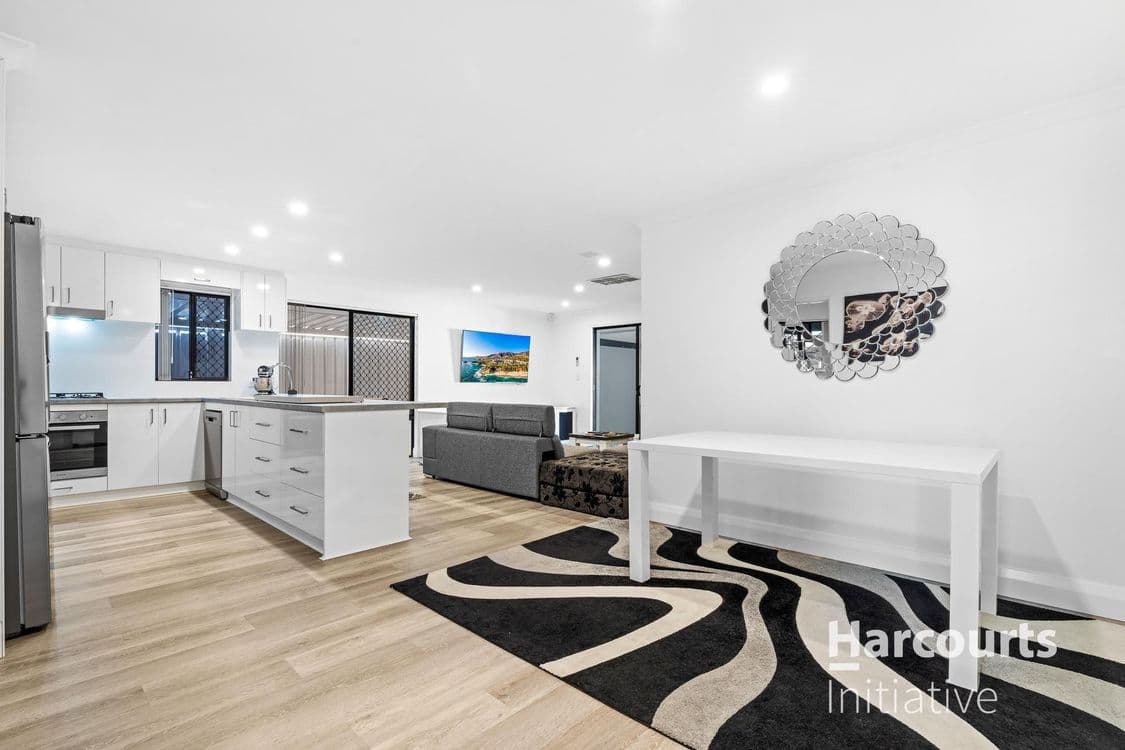 104 Rossini Circle, ELLENBROOK, WA 6069, Ellenbrook - Thumbnail 6