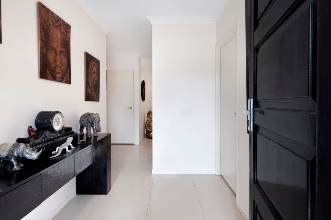 1 Xenia Court, COOMBABAH, QLD 4216, Coombabah - Thumbnail 5