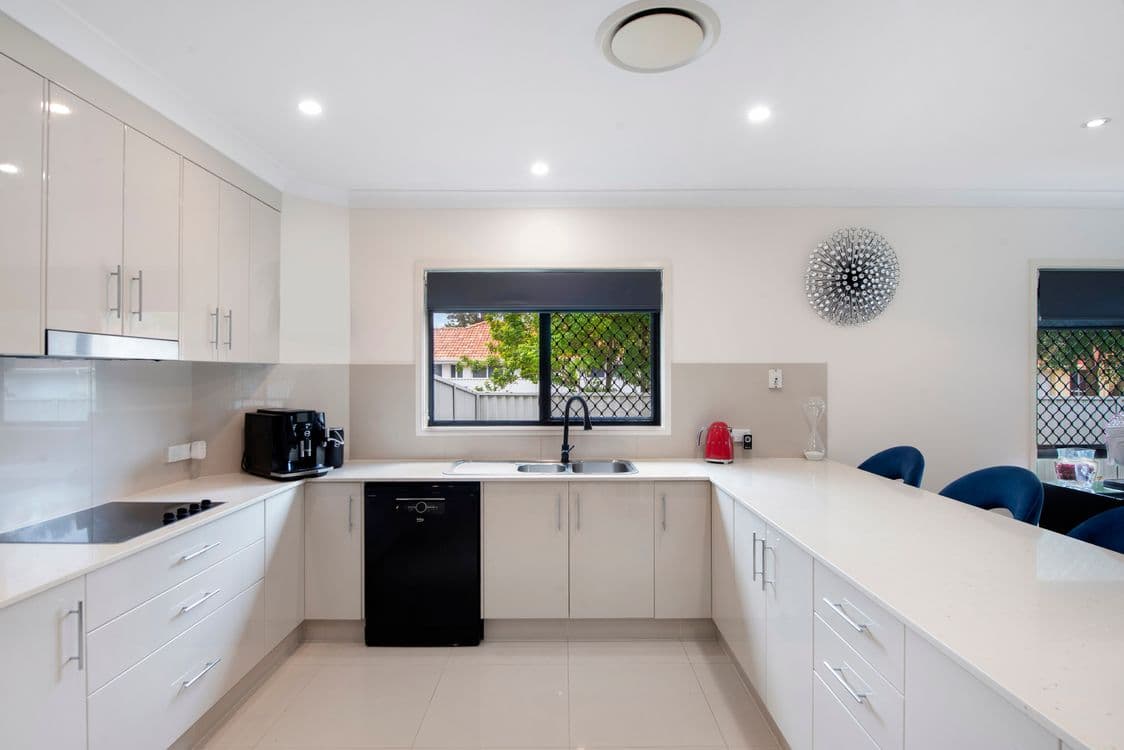 1 Xenia Court, COOMBABAH, QLD 4216, Coombabah - Thumbnail 6