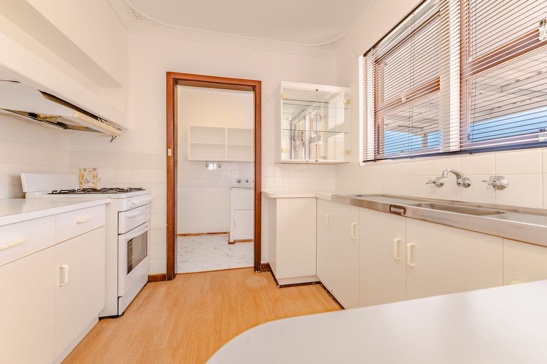 38 Churchill Avenue, DUDLEY PARK, WA 6210, Dudley Park - Thumbnail 6