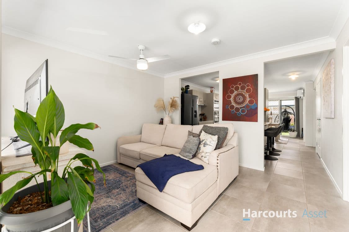 10 Oxford Drive, FLAGSTONE, QLD 4280, Silverbark Ridge - Thumbnail 5