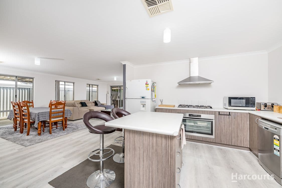24 Bronze Street, EGLINTON, WA 6034, Eglinton - Thumbnail 7