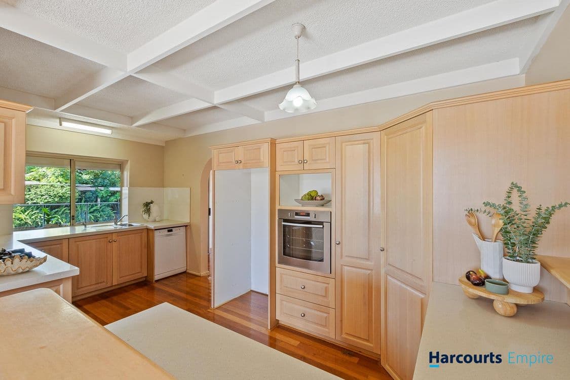 10 Pinewood Avenue, WOODLANDS, WA 6018, Woodlands - Thumbnail 8