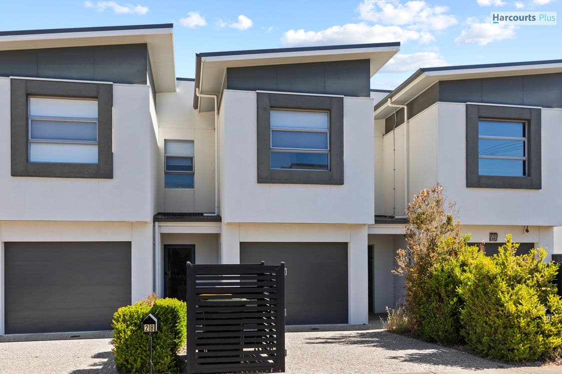 2B Wilson Street, CHRISTIES BEACH, SA 5165, Christies Beach - Thumbnail 2