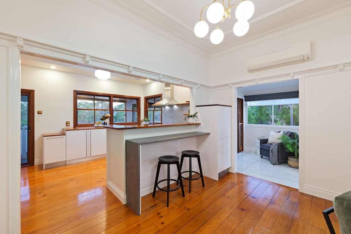 8 Henderson Road, EVERTON HILLS, QLD 4053, Everton Hills - Thumbnail 6