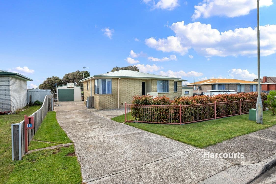 10 Lebrina Court, WEST ULVERSTONE, TAS 7315, West Ulverstone - Thumbnail 2