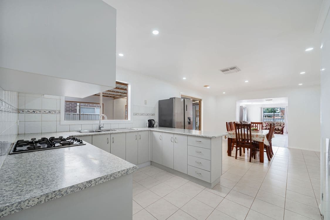 7 Kirribilli Close, CRAIGIEBURN, VIC 3064, Craigieburn - Thumbnail 4