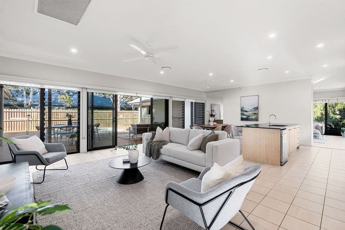 11 Hawksbury Crescent, WAKERLEY, QLD 4154, Wakerley - Thumbnail 5