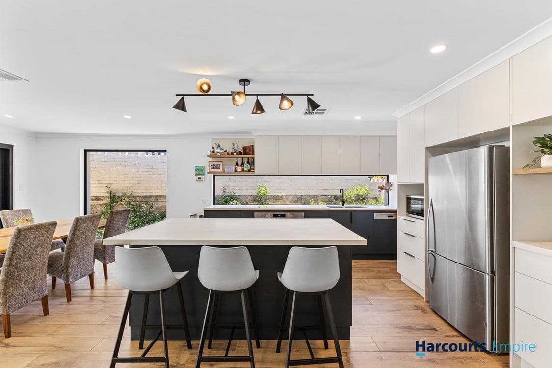 51 Unwin Avenue, WEMBLEY DOWNS, WA 6019, Wembley Downs - Thumbnail 4