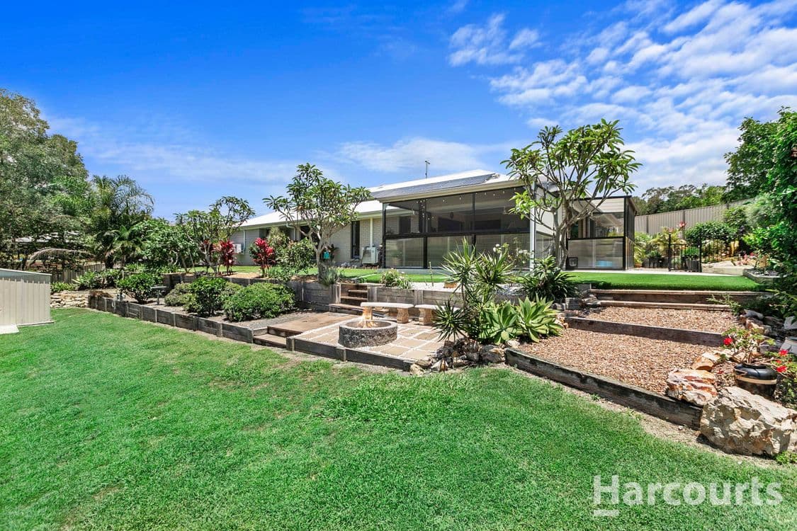 13 Edgewater Court, CRAIGNISH, QLD 4655, Craignish - Thumbnail 2