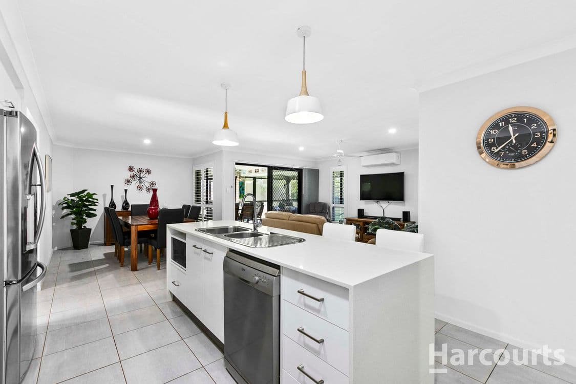 13 Edgewater Court, CRAIGNISH, QLD 4655, Craignish - Thumbnail 7