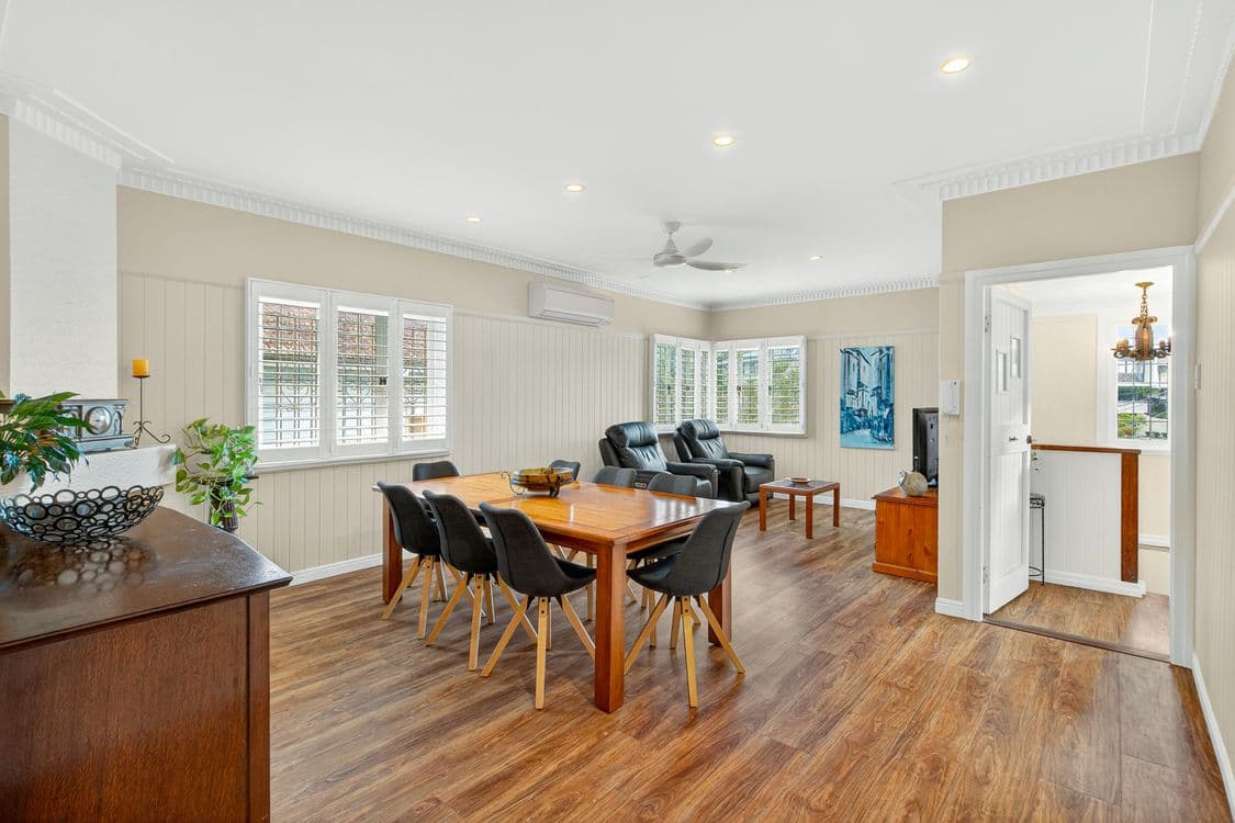 36 Coonara Street, HOLLAND PARK, QLD 4121, Holland Park - Thumbnail 4