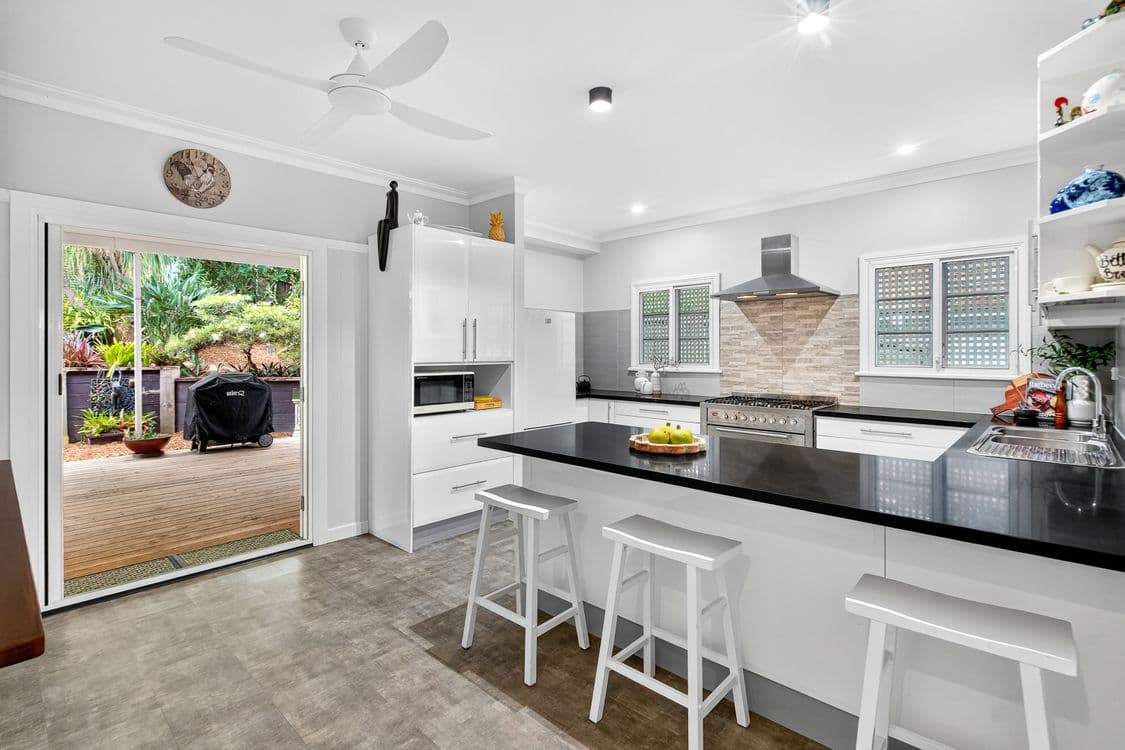 36 Coonara Street, HOLLAND PARK, QLD 4121, Holland Park - Thumbnail 8