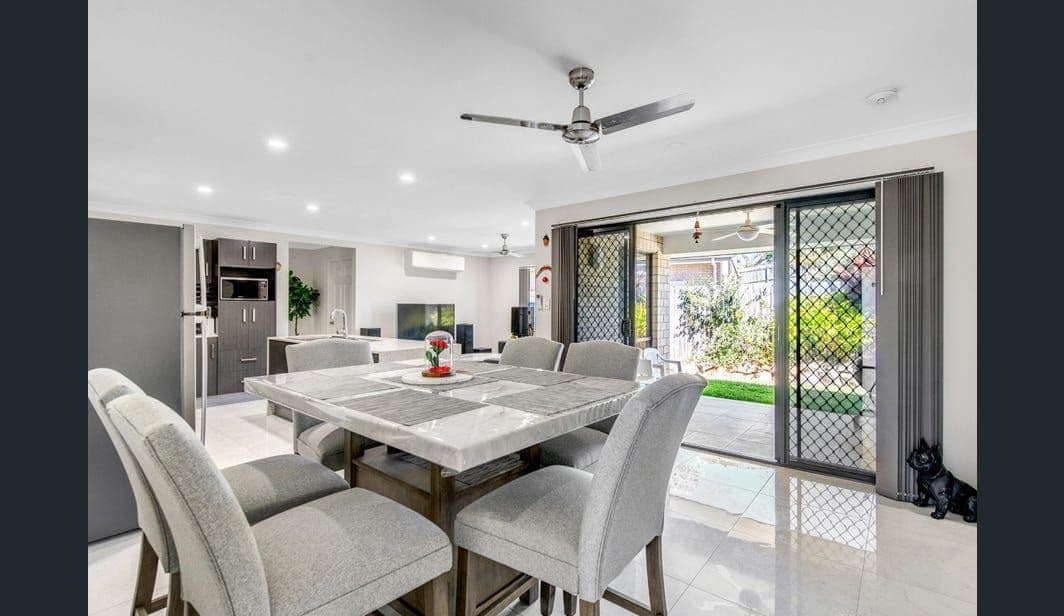 21 Johnstone Place, RIVERVIEW, QLD 4303, Riverview - Thumbnail 4