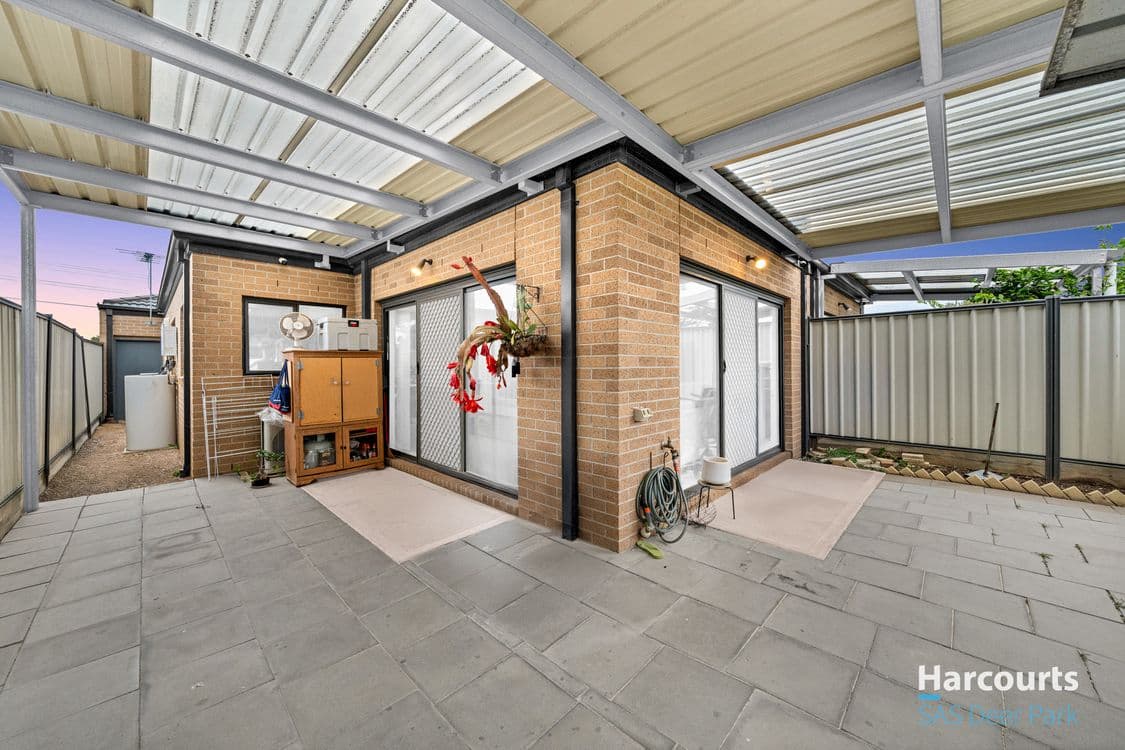 9 Oakwood Road, ALBANVALE, VIC 3021, Albanvale - Thumbnail 4