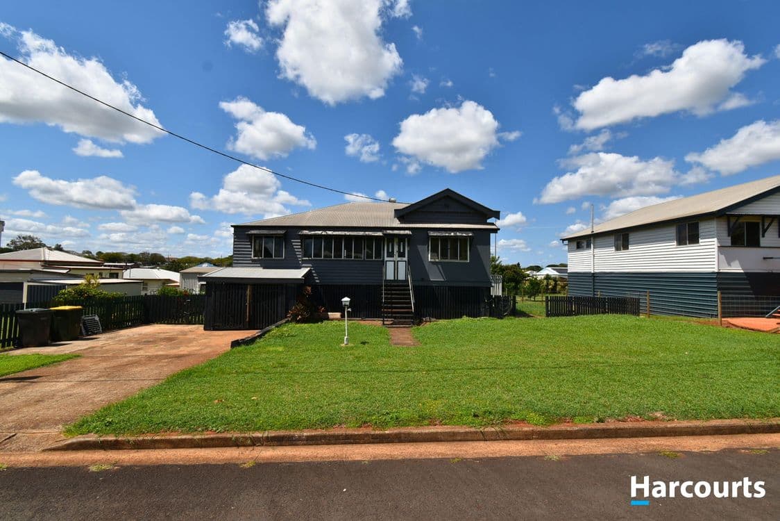 2 Brand Street, CHILDERS, QLD 4660, Childers - Thumbnail 2