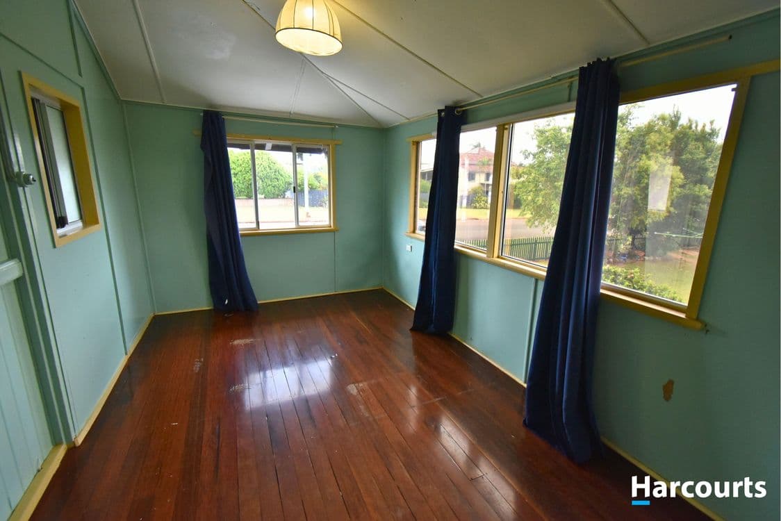 2 Brand Street, CHILDERS, QLD 4660, Childers - Thumbnail 8