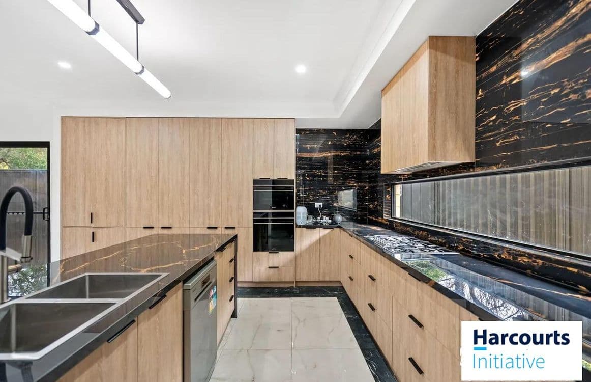 18A Sutherland Way, CLOVERDALE, WA 6105, Cloverdale - Thumbnail 4