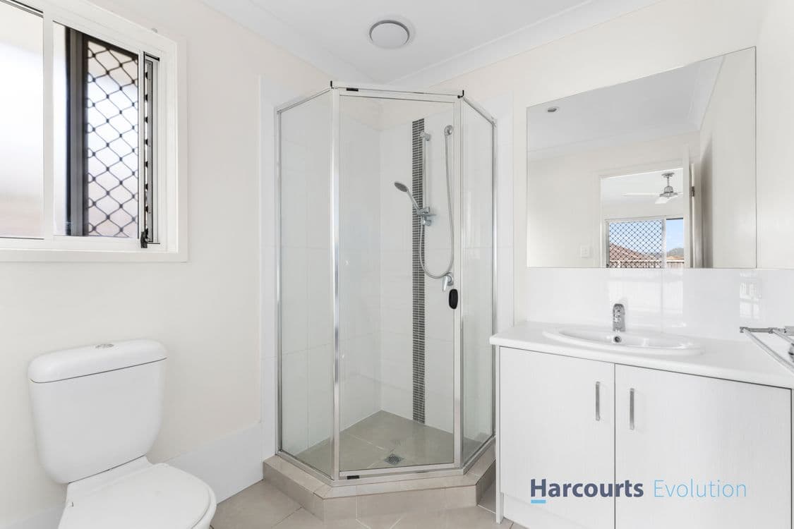 9 Pine Place, UPPER KEDRON, QLD 4055, Upper Kedron - Thumbnail 7