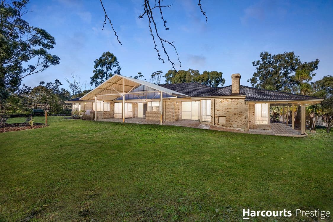 17 Falcon Place, JANDAKOT, WA 6164, Jandakot - Image 1