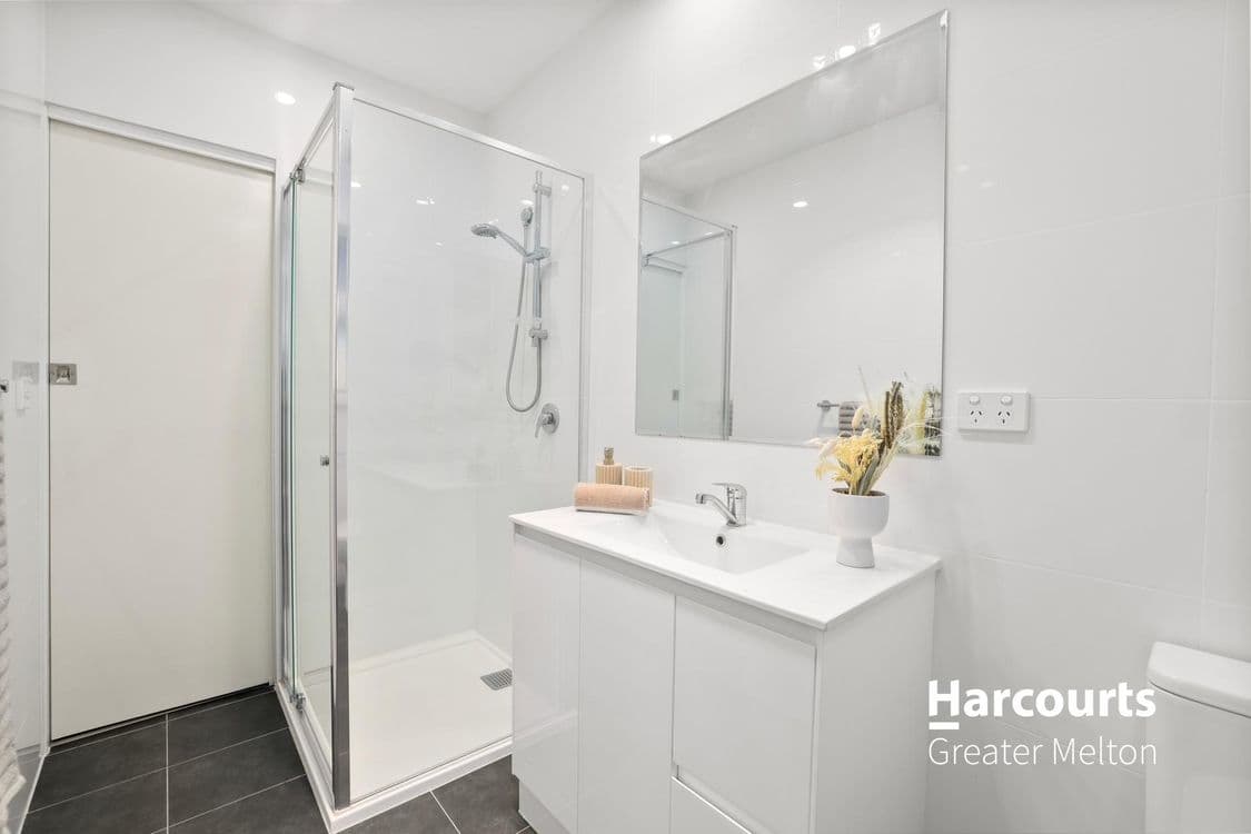 122 Market Road, WERRIBEE, VIC 3030, Werribee - Thumbnail 8
