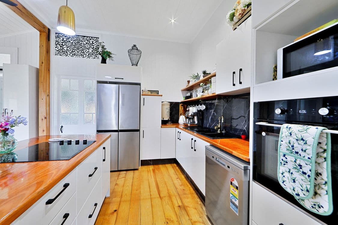 57 Victoria Street, BUNDABERG EAST, QLD 4670, Bundaberg East - Thumbnail 2