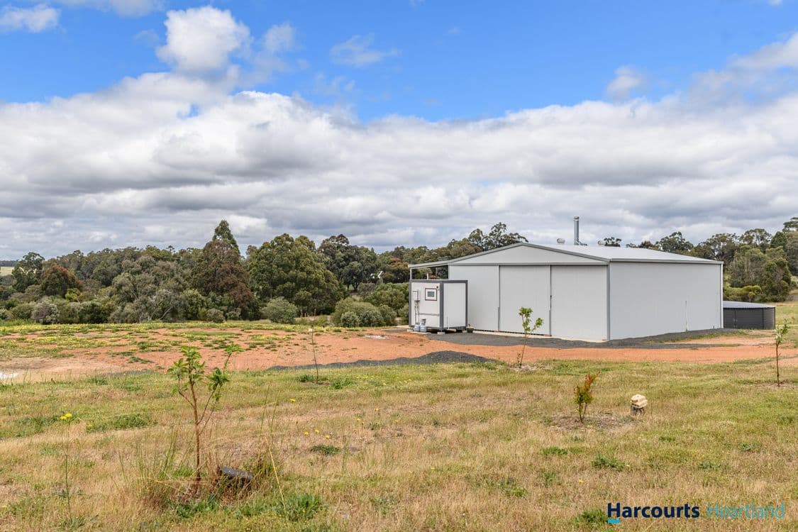 22 Lorikeet Ridge, BRIDGETOWN, WA 6255, Bridgetown - Thumbnail 2