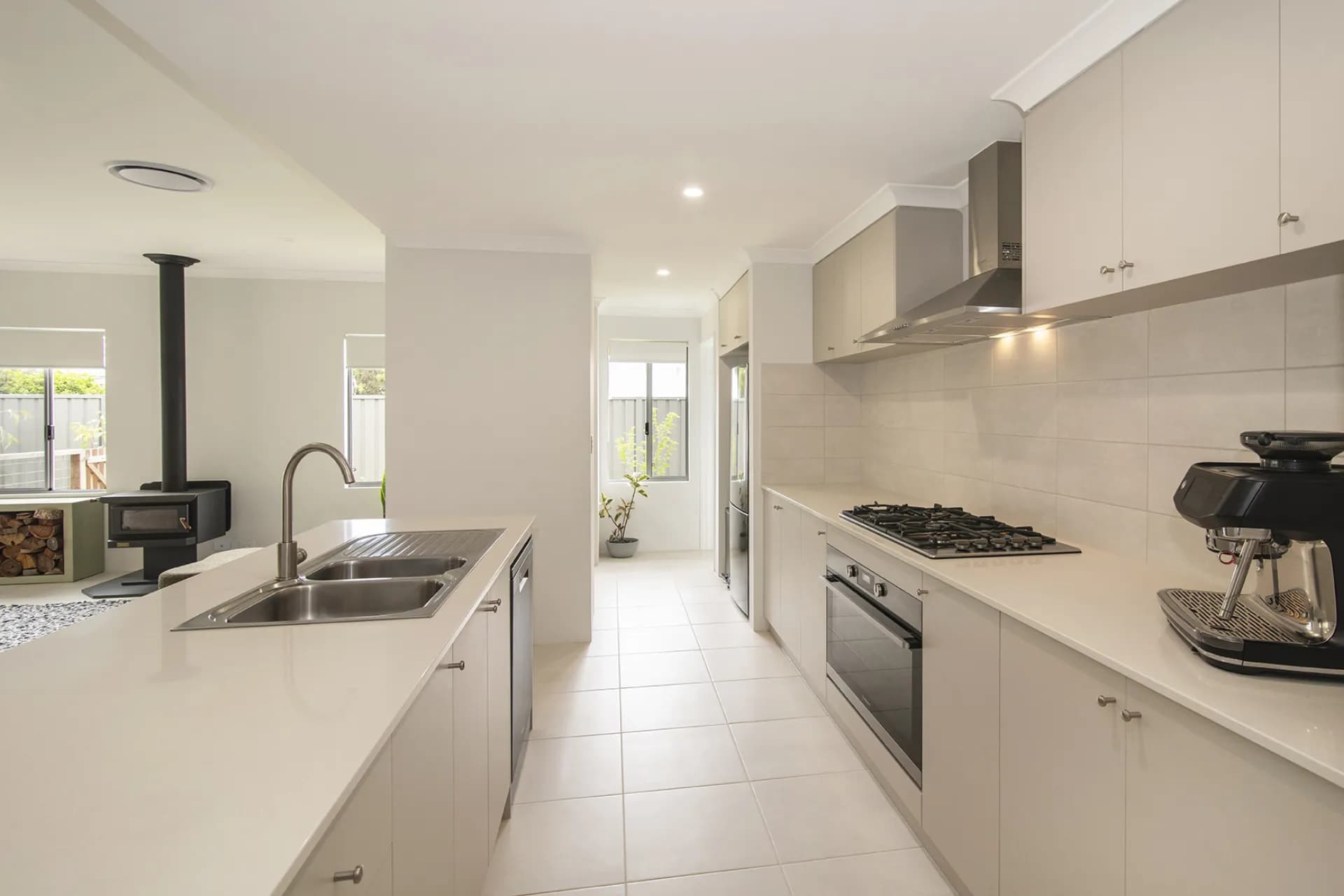 10 Nepean Street, Margaret River., Margaret River - Thumbnail 3