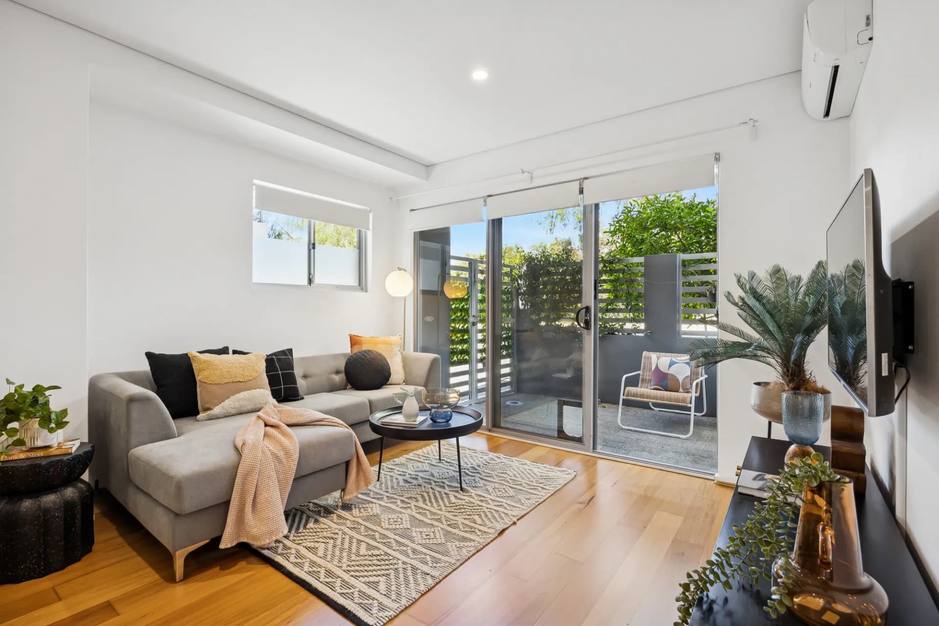 1/27 Jugan Street, Mount Hawthorn., Mount Hawthorn - Image 1