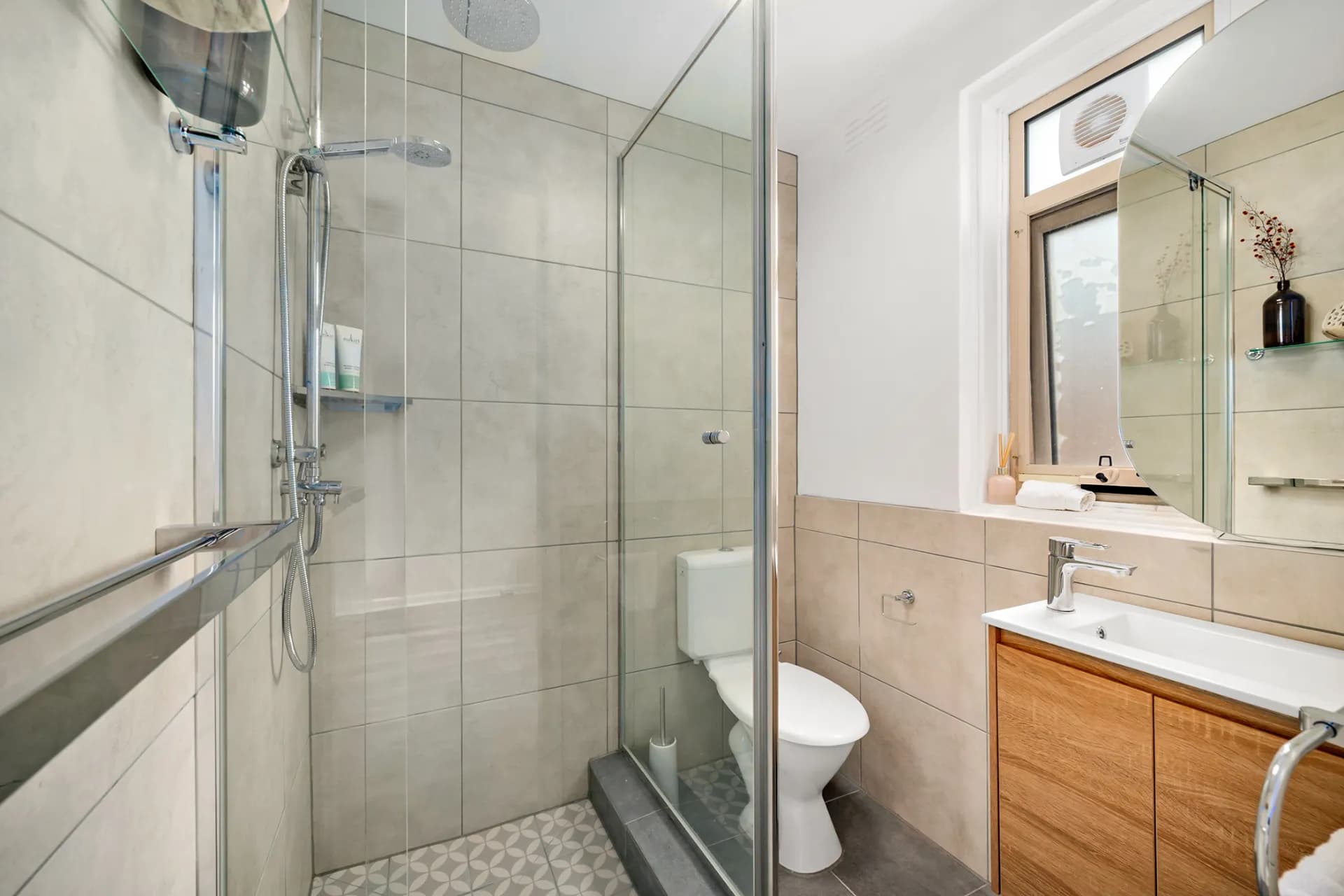 5/3 Quat Quatta Avenue, Ripponlea., Ripponlea - Thumbnail 4
