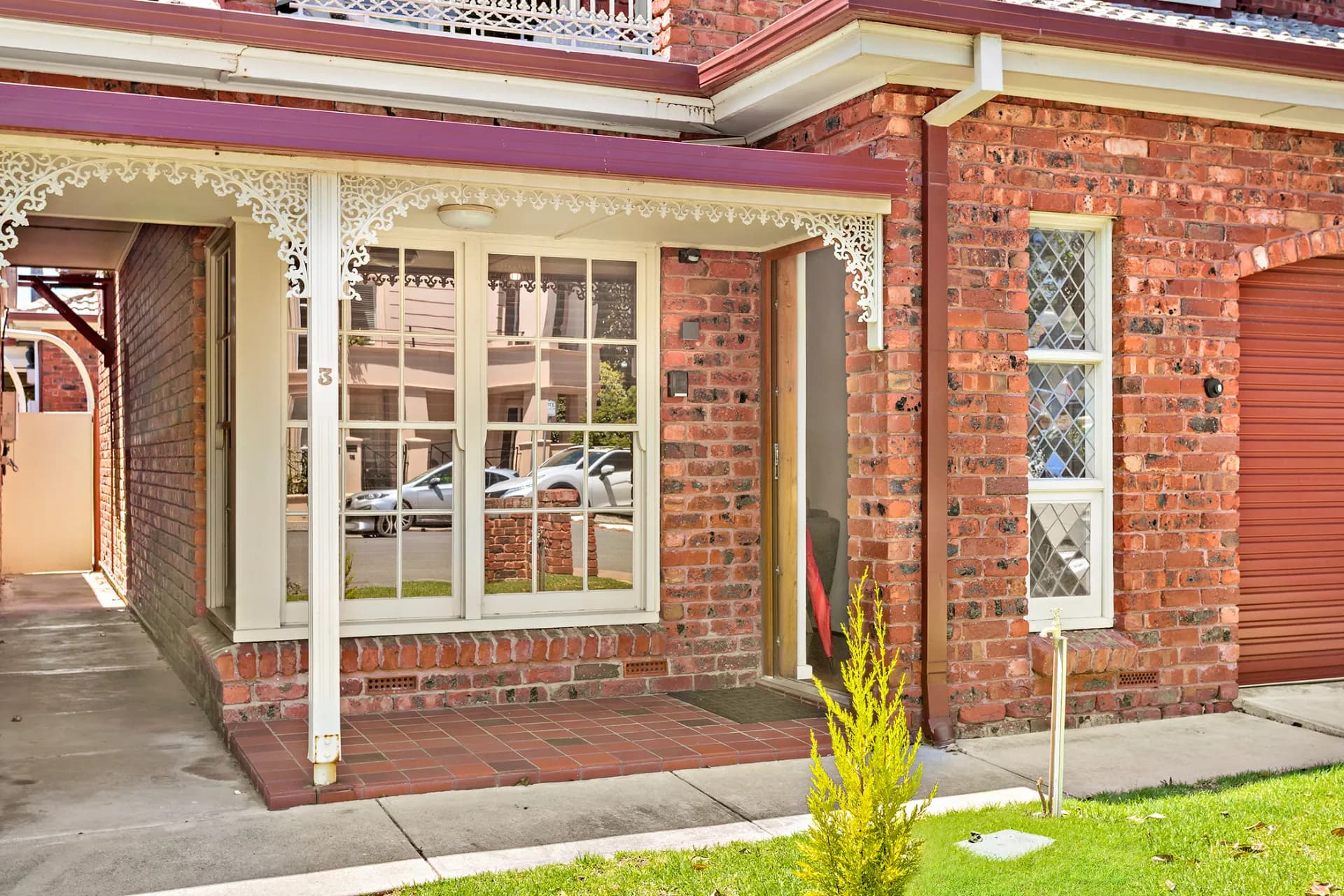 3/28-30 Nile Street, Glenelg., Glenelg - Thumbnail 2