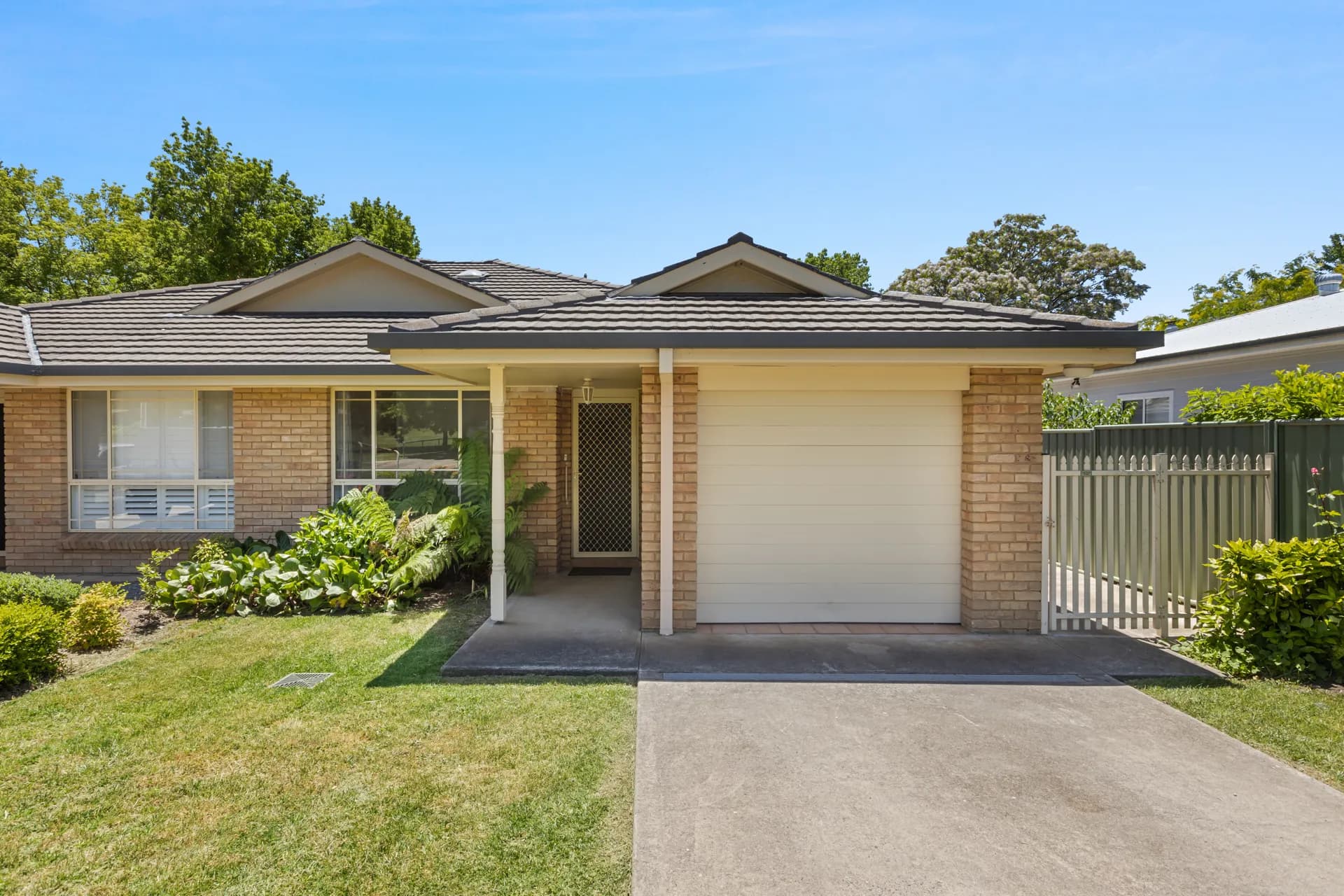 1/77 Franklin Road, Orange, NSW, Orange - Image 1