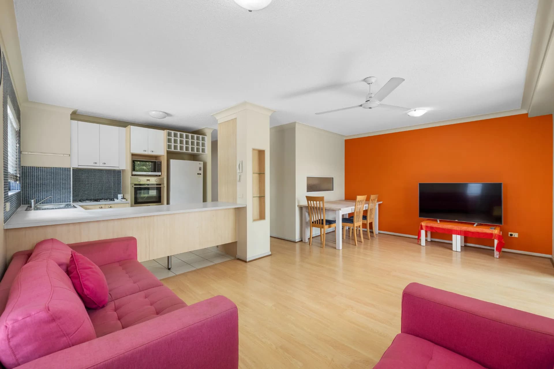 43/11 Kitchener Street, Coorparoo., Coorparoo - Thumbnail 4