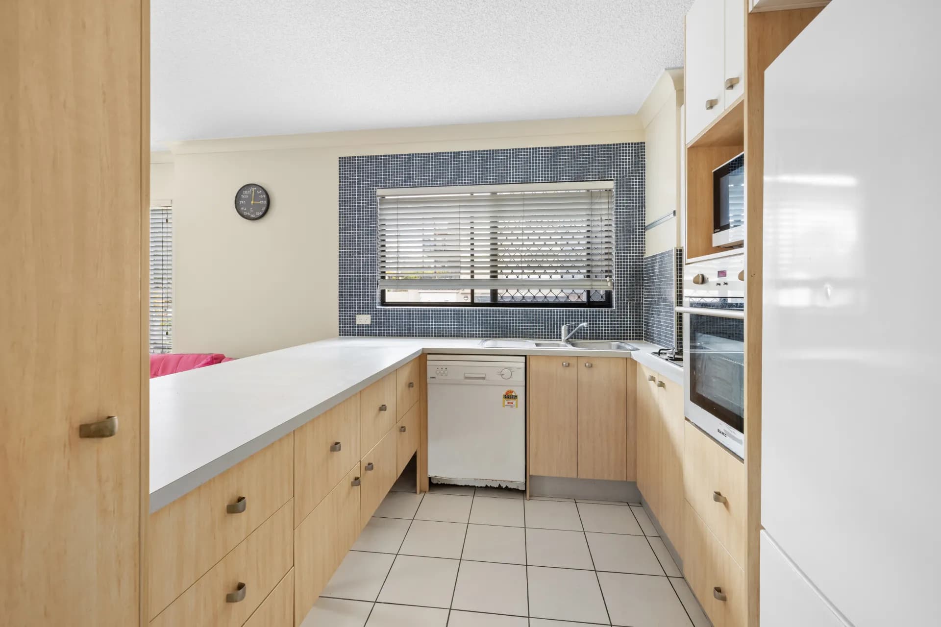 43/11 Kitchener Street, Coorparoo., Coorparoo - Thumbnail 8